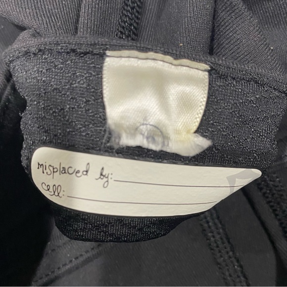 LULULEMON IVIVVA  Black Capri Leggings Size 0 Kids 10 - Picture 7 of 8